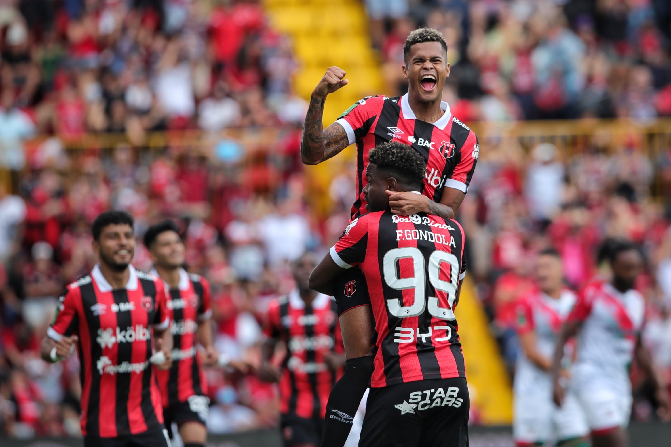 15/10/2023/ Juego entre Liga Deportiva Alajuelense vs Guanacasteca por el torneo de Copa en el estadio Alejandro Morera Soto / foto John Durán