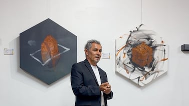 Esta exposición regresa a la historia profunda de la tierra que habitamos: Conozca ‘Código telúrico’