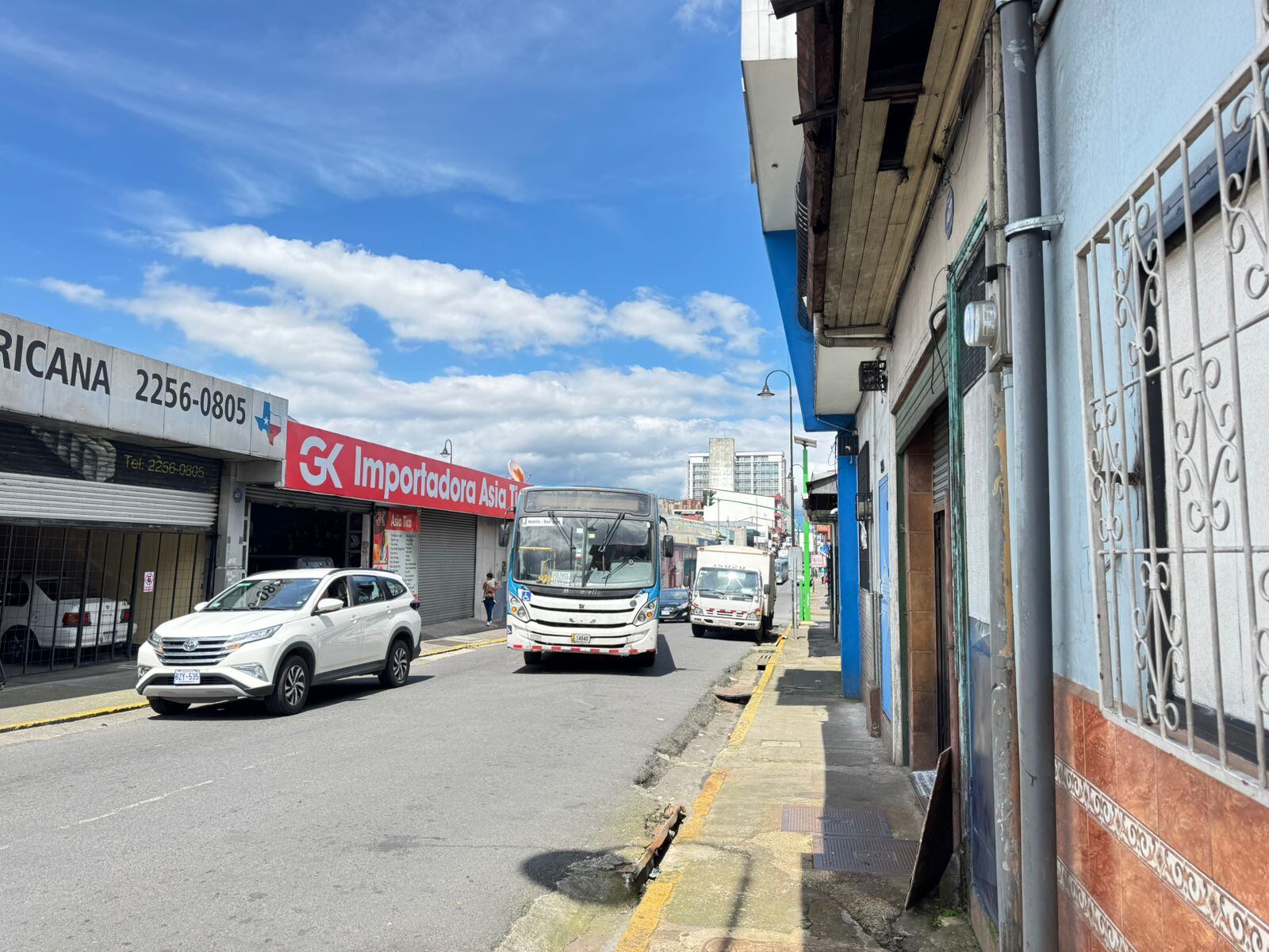La cuartería se sitúa entre la avenida 8 y 10, en al calle 6.
