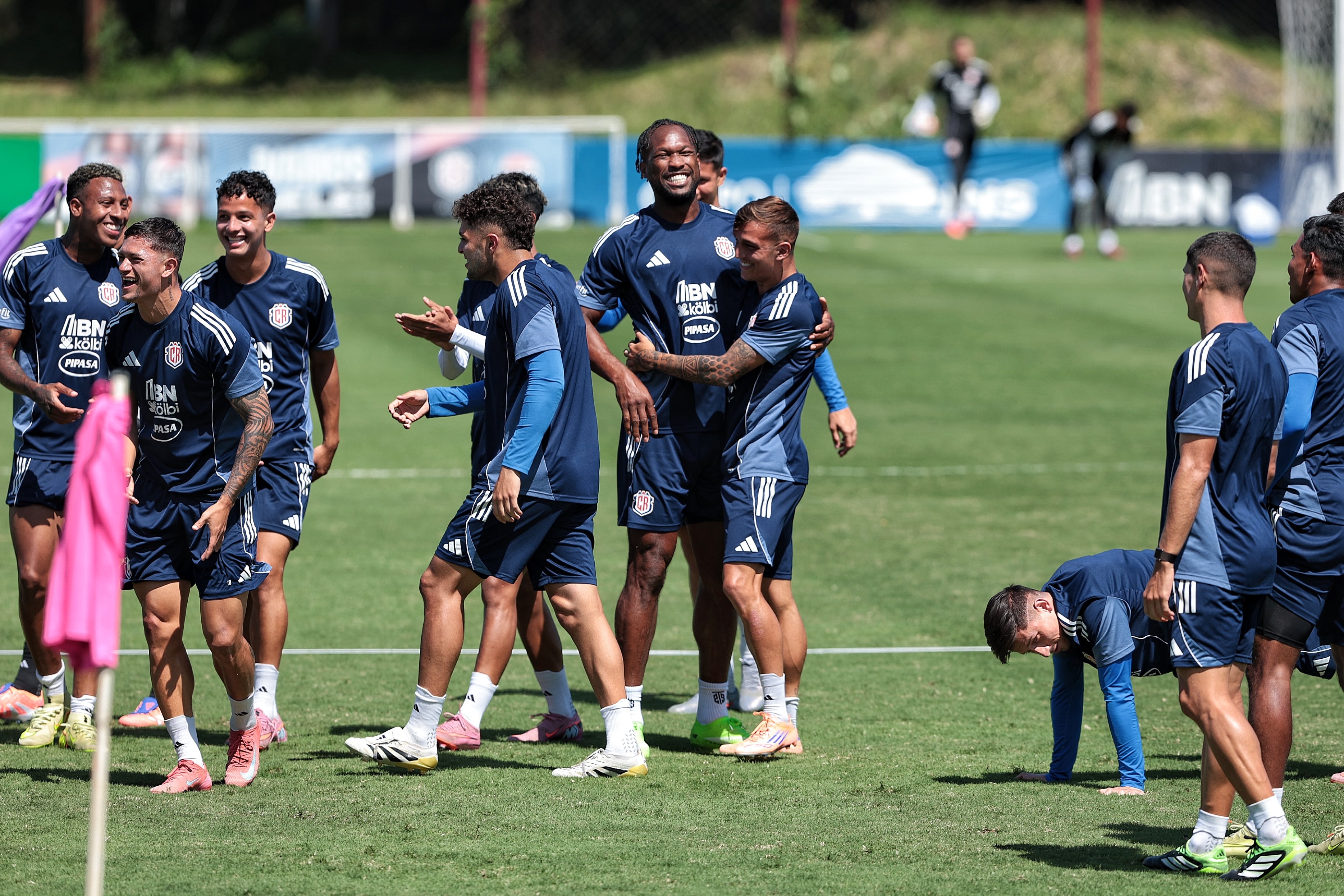 17/11/2025/ Fotos del entrenamiento de la selección nacional de Costa Rica previo a partido ante su similar de Honduras en Proyecto Gol por las eliminatorias al mundial FIFA 2026 / Foto John Durán