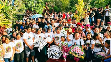 ‘El pueblo se levantó’, dice padre de Junieysis Merlo. Cientos despiden en Nicaragua a la joven madre asesinada en Costa Rica y piden justicia