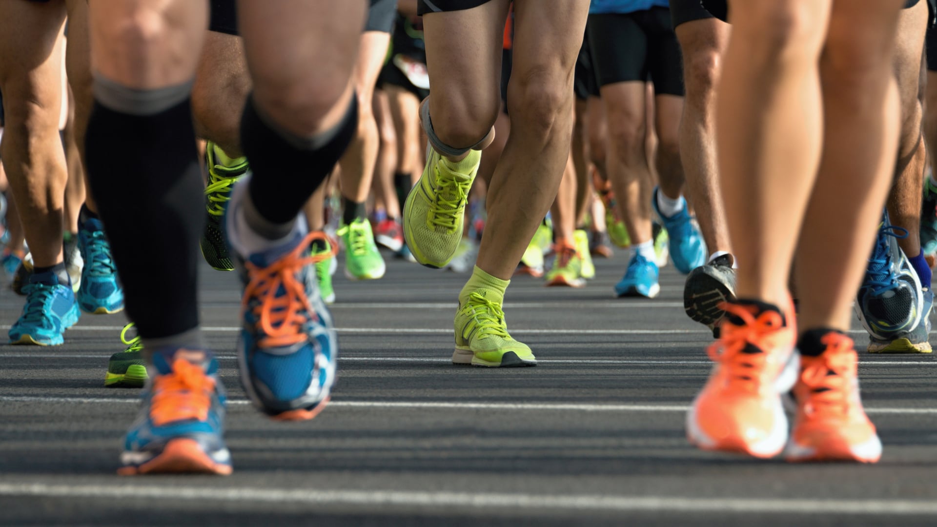 El cuerpo humano solo soporta hasta 2,5 veces su gasto energético basal por largo plazo, según científicos que estudiaron ultramaratonistas