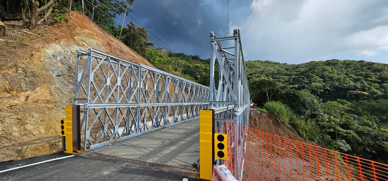 Puente bailey Cambronero