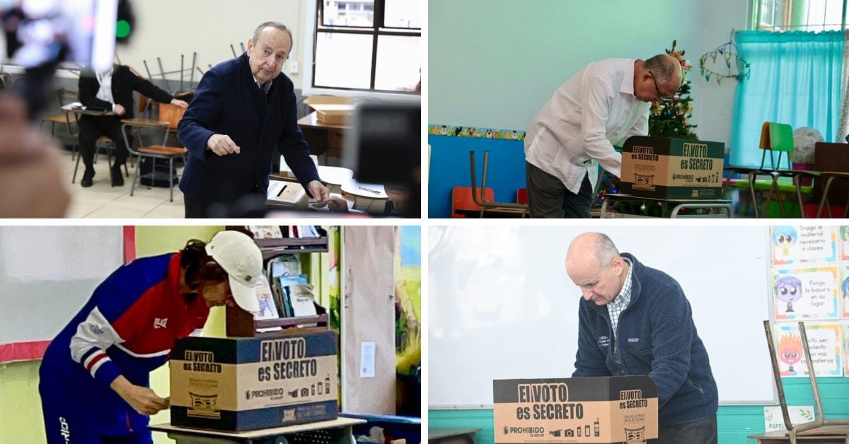 Los expresidentes Rafael Ángel Calderón Fournier, Luis Guillermo Solís, Laura Chinchilla y José María Figueres mientras votan.