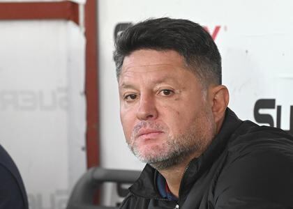 Jafet Soto dio una respuesta a lo dicho por Alexandre Guimaraes y Diego Campos, después de la semifinal.