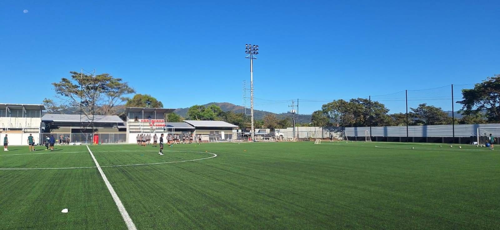 Estadio Puente Piedra
Casa Sporting FC
La Argentina de Grecia
6 de enero del 2026
Fotografías: Grecia Deportes