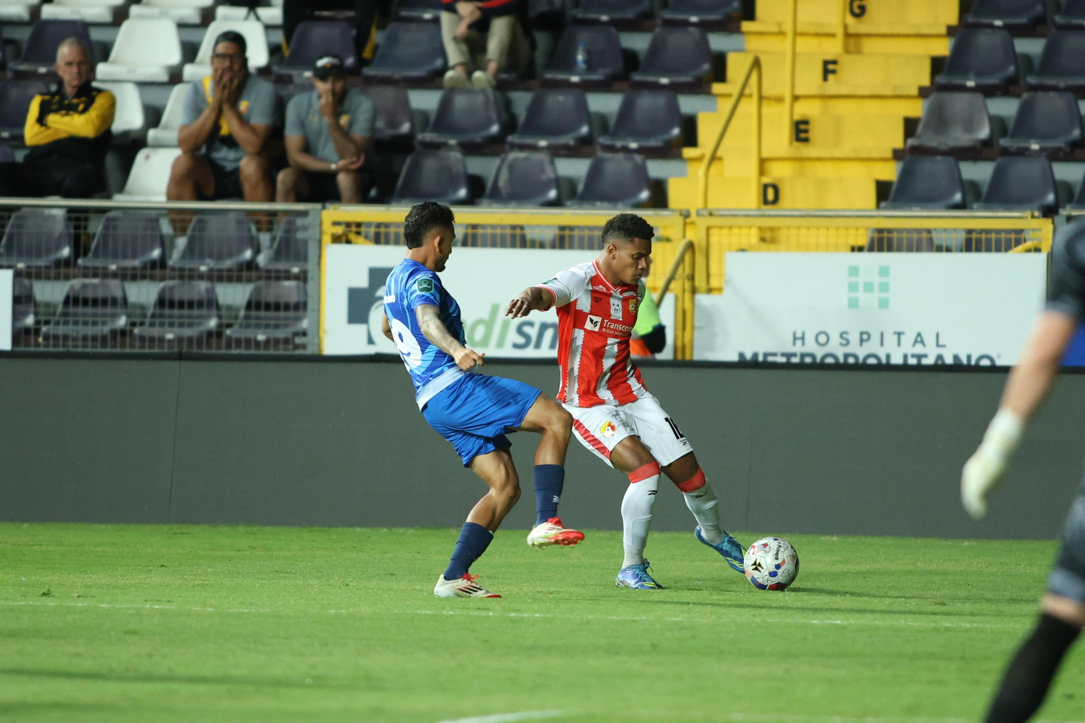 partido Escorpiones FC contra CS Herediano