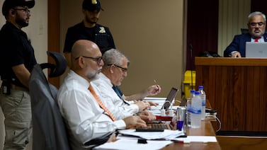 Defensa pide absolutoria o baja condena para extesorero acusado por millonario desfalco en el Banco Nacional