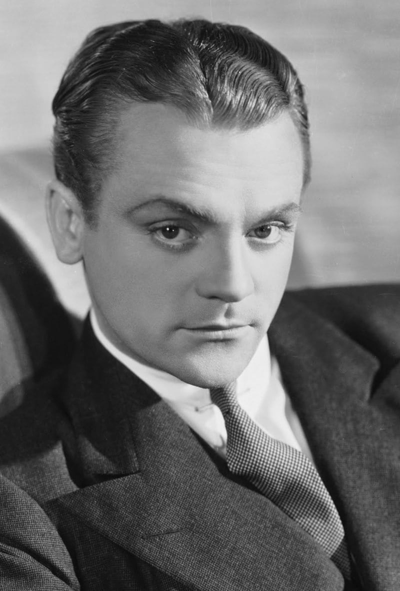 El actor y bailarín estadounidense James Cagney falleció a los 86 años. Es recordado por su papel en películas como 'El enemigo público'.