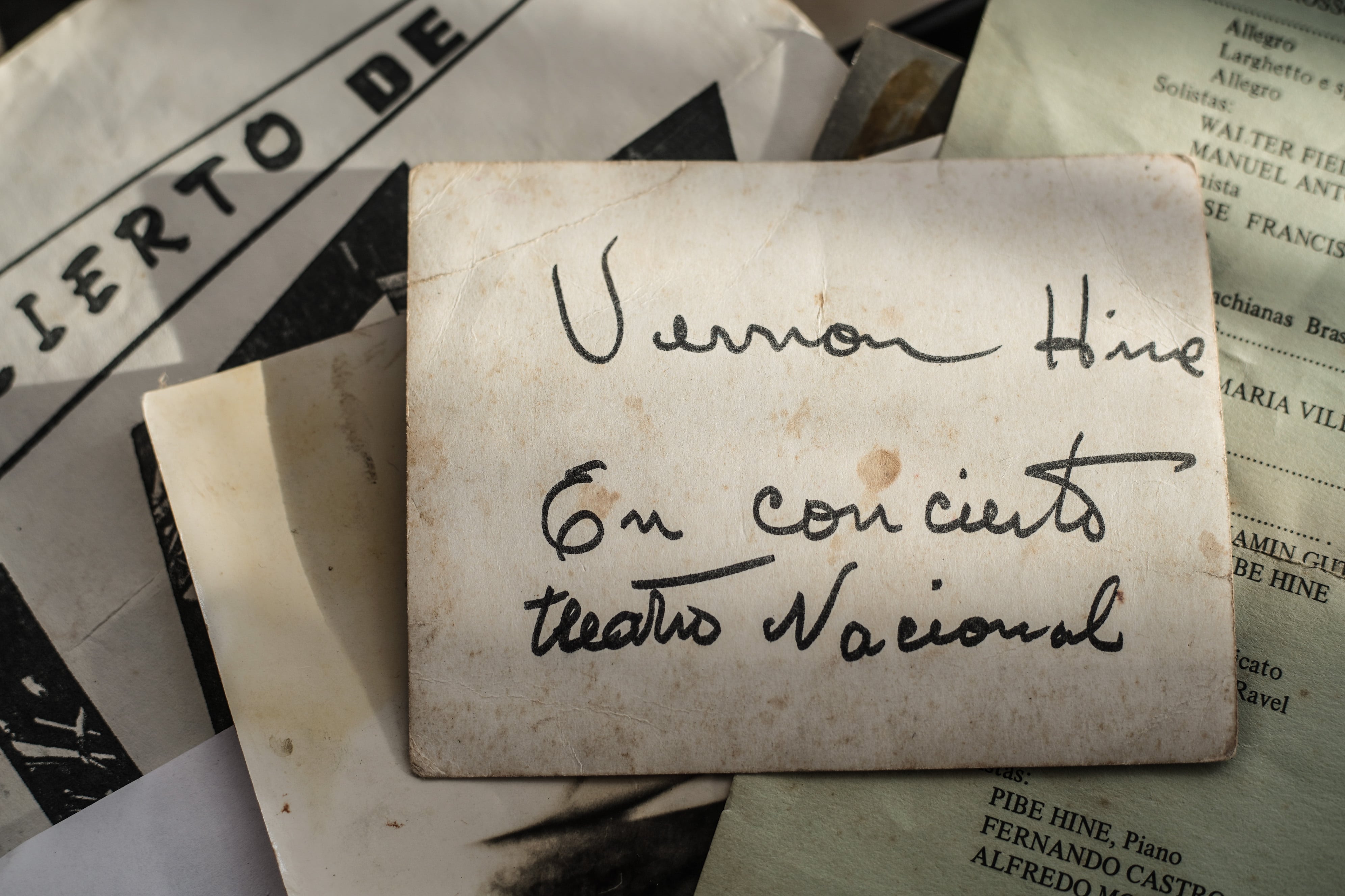 'Las notas sentimentales de la memoria' se cuenta con testimonios familiares y fragmentos del archivo sobre el Pibe Hine.