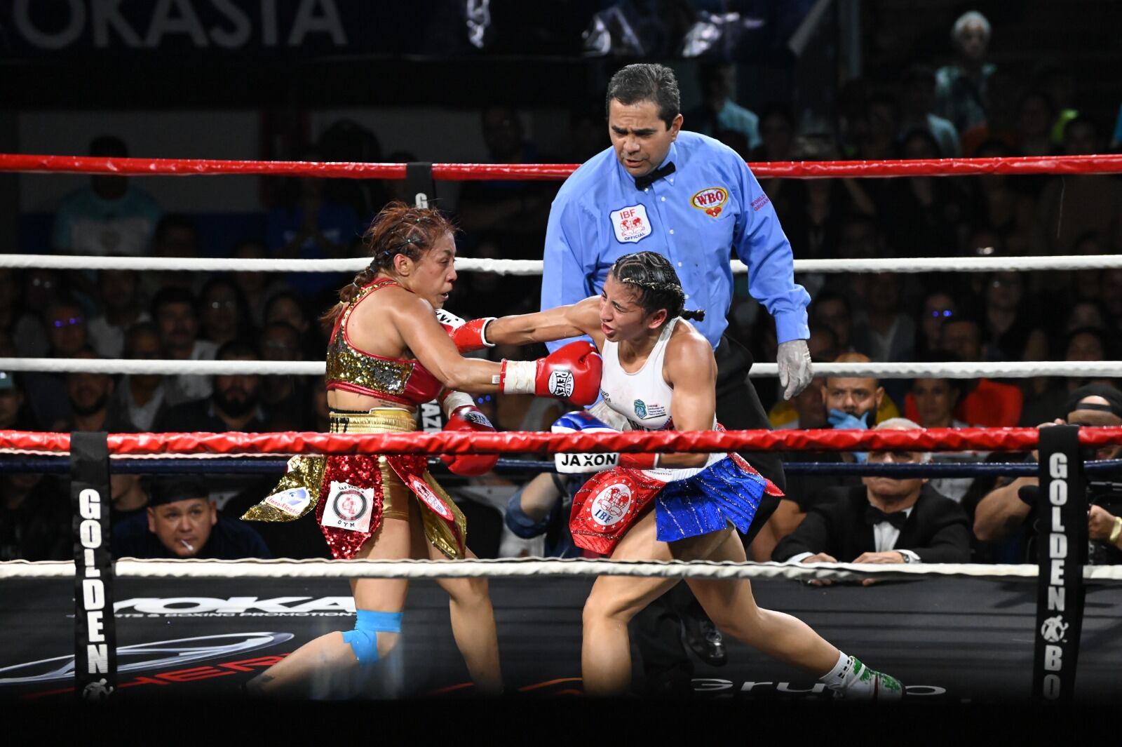 Pelea de Yokasta Valle / foto Albert Marin