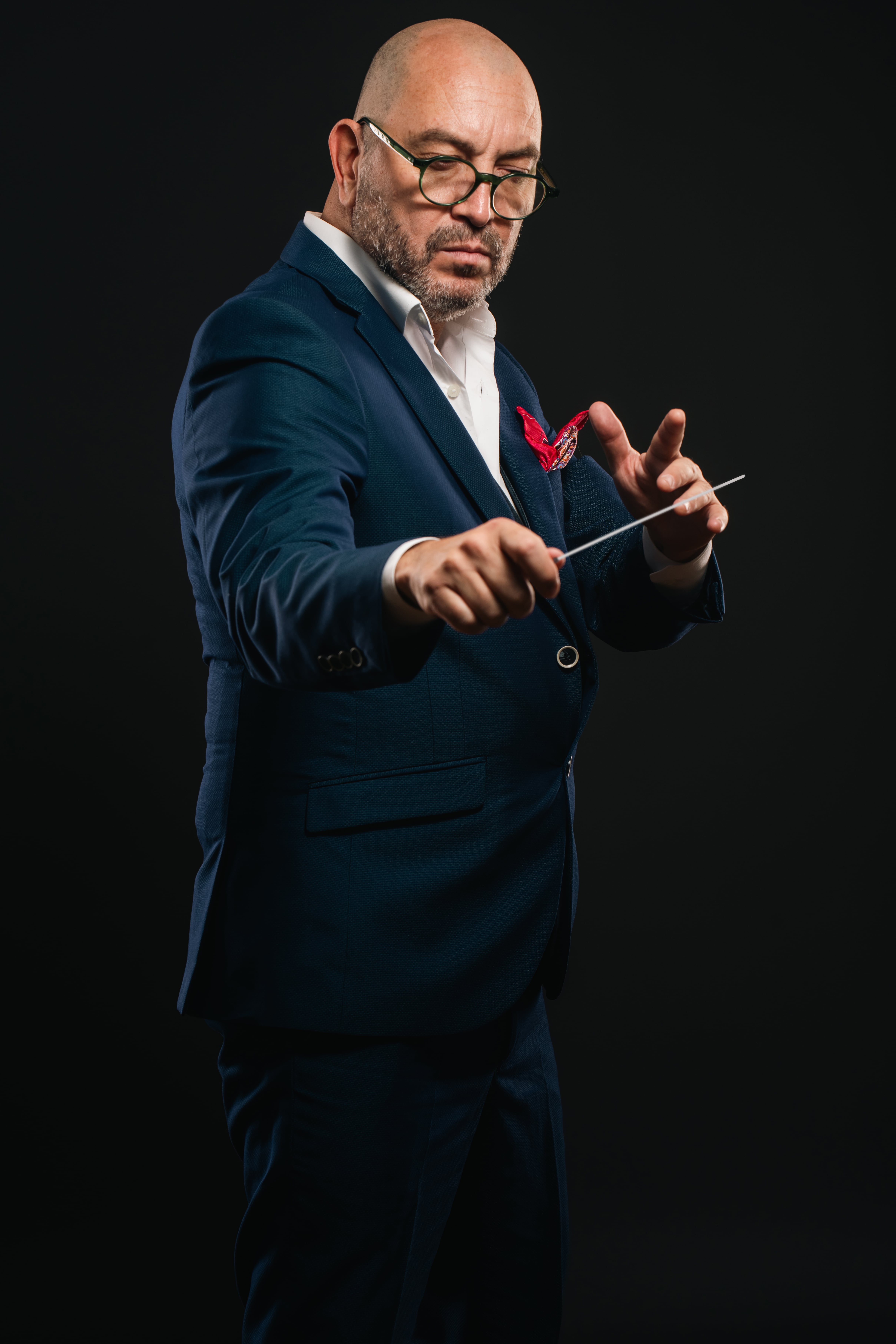 Bernardo Quesada músico y cantautor costarricense.