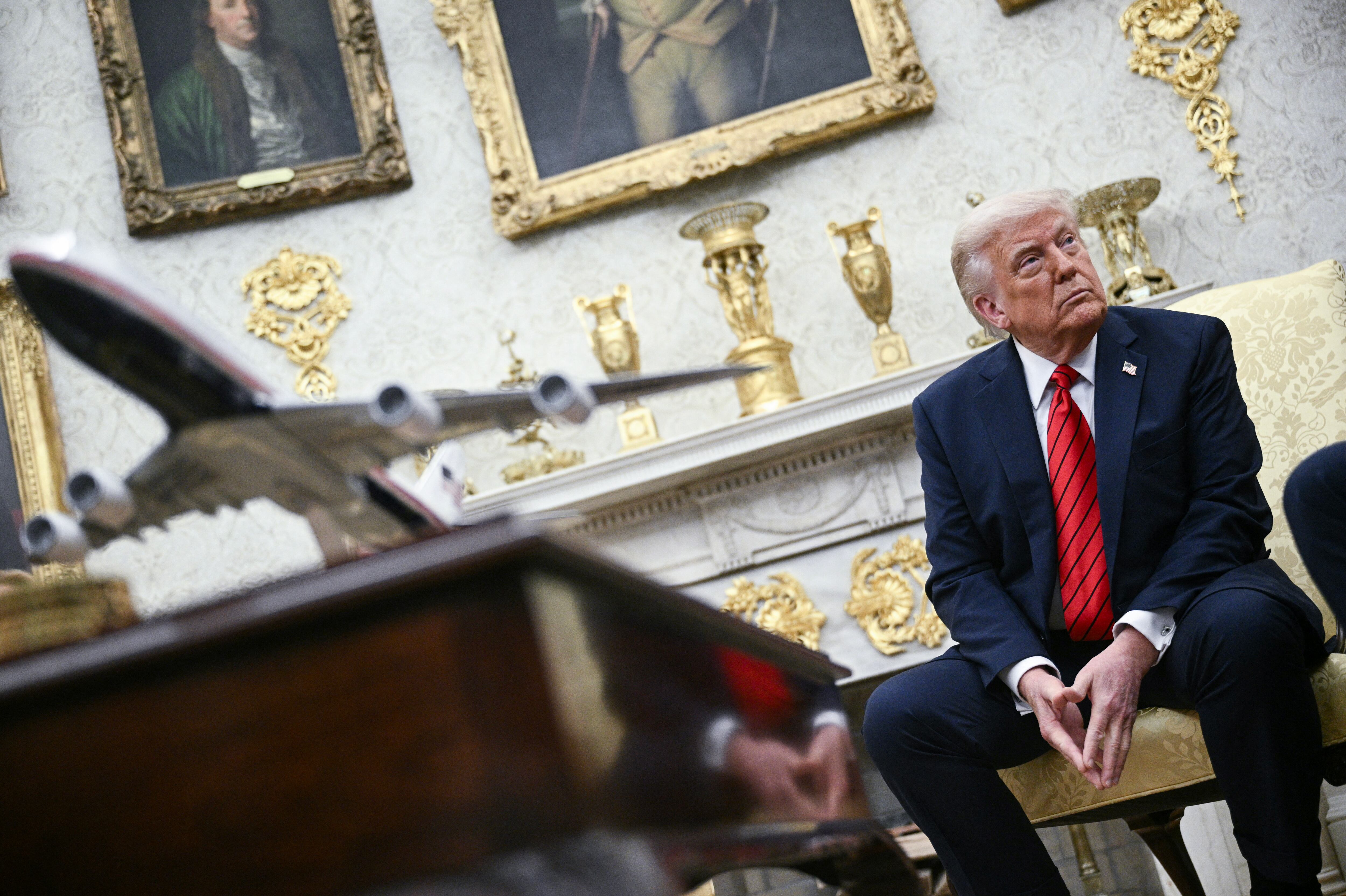 El presidente de Estados Unidos, Donald Trump, este 17 de abril en la Oficina Oval de la Casa Blanca en Washington D. C. Fotografía:
