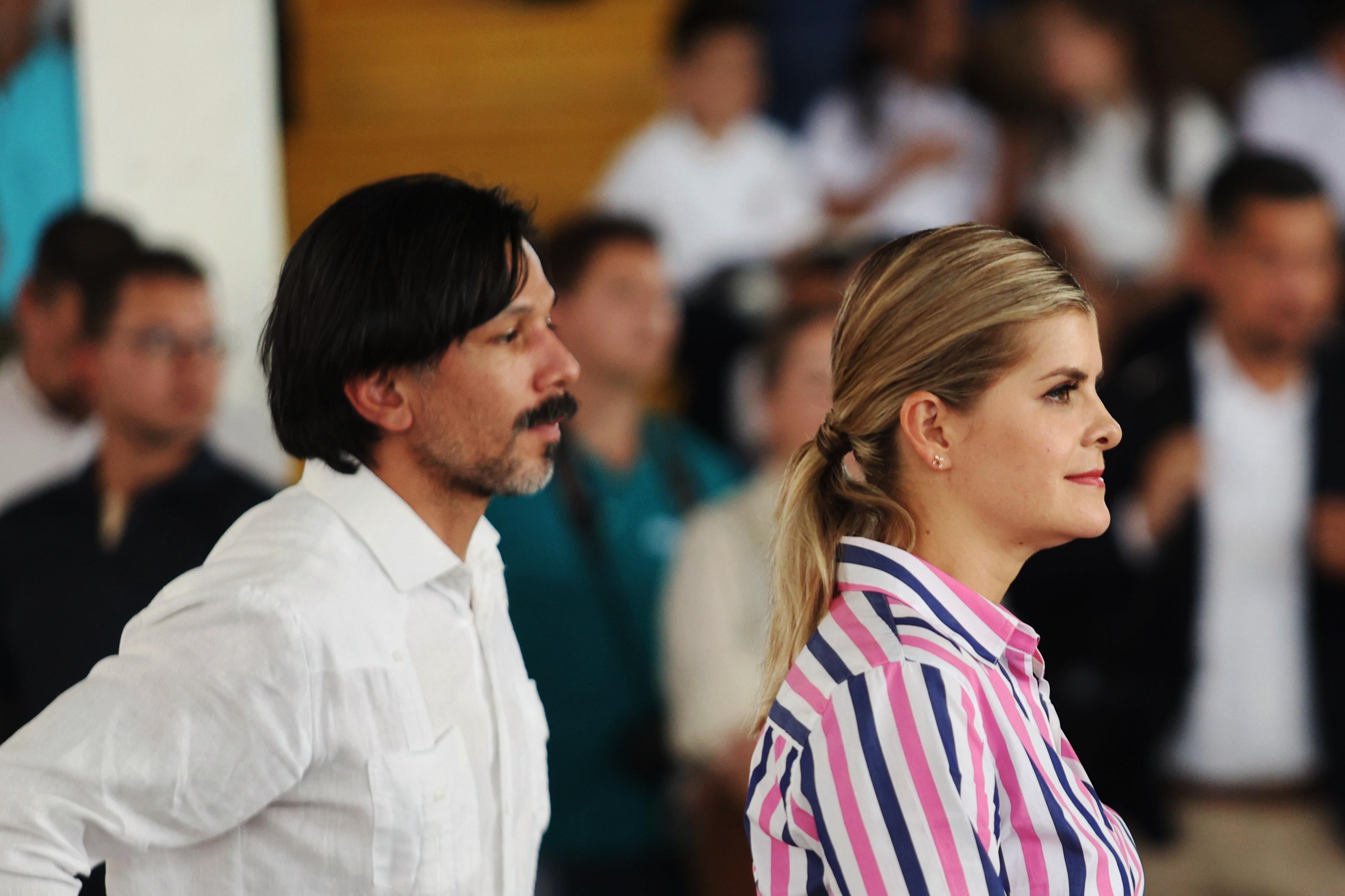 La presidenta Laura Fernández, junto al ministro de Agricultura Juan Gabriel Ramírez, asistieron a Campo de Ayala, en Cartago, a celebrar el Día del Agricultor.
