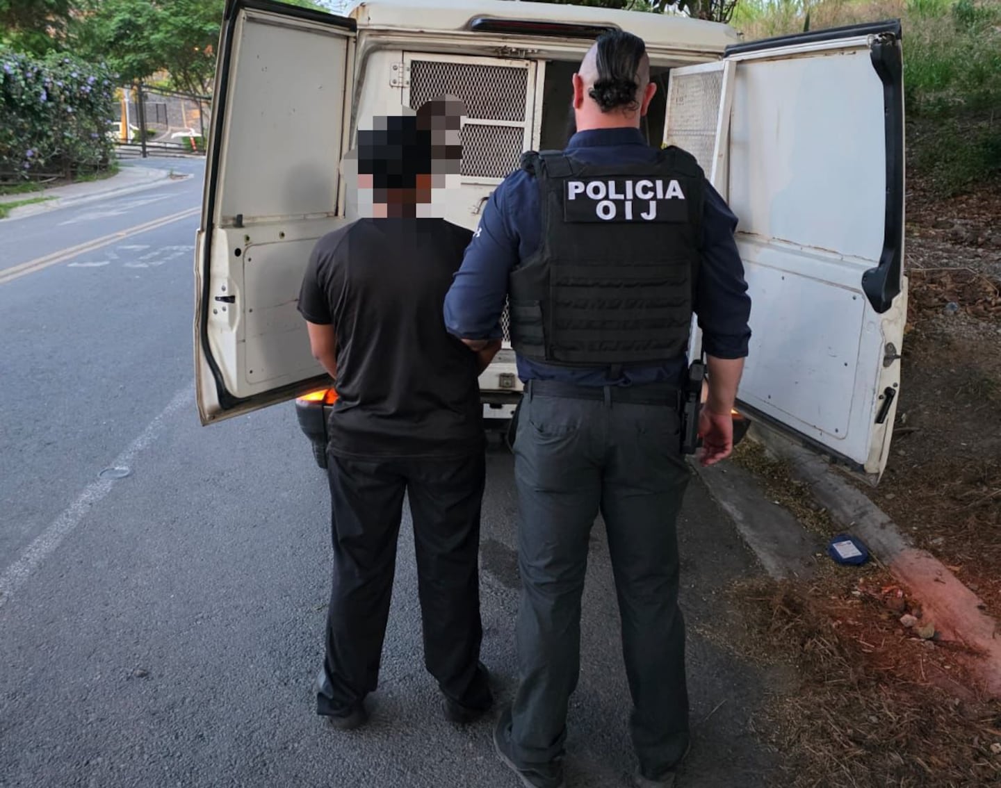 Cae joven por seguir en moto a mujer y abusar de ella