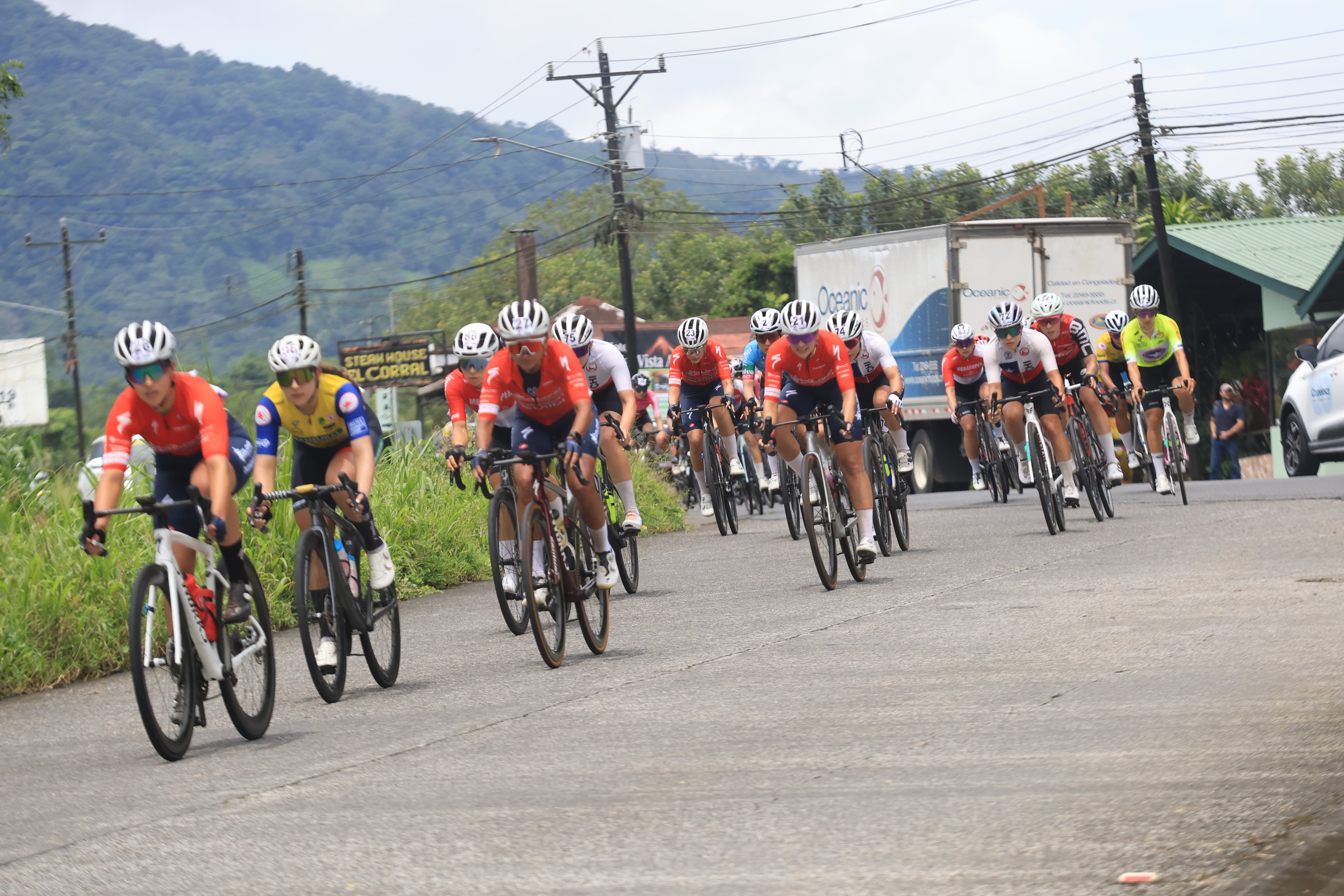 Vuelta femenina