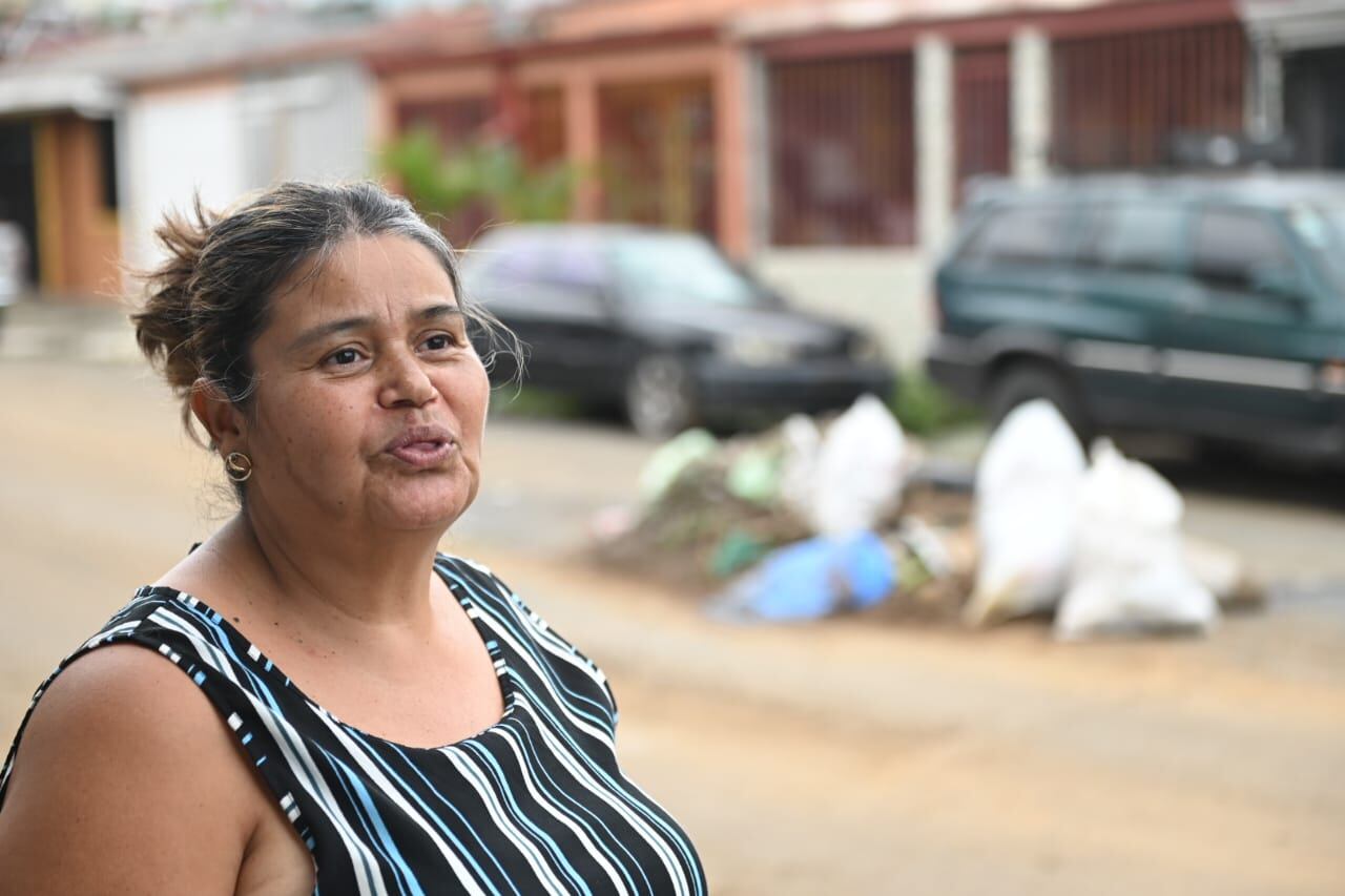 Las lluvias y ráfagas de viento del sábado afectaron diversos puntos de Cartago.