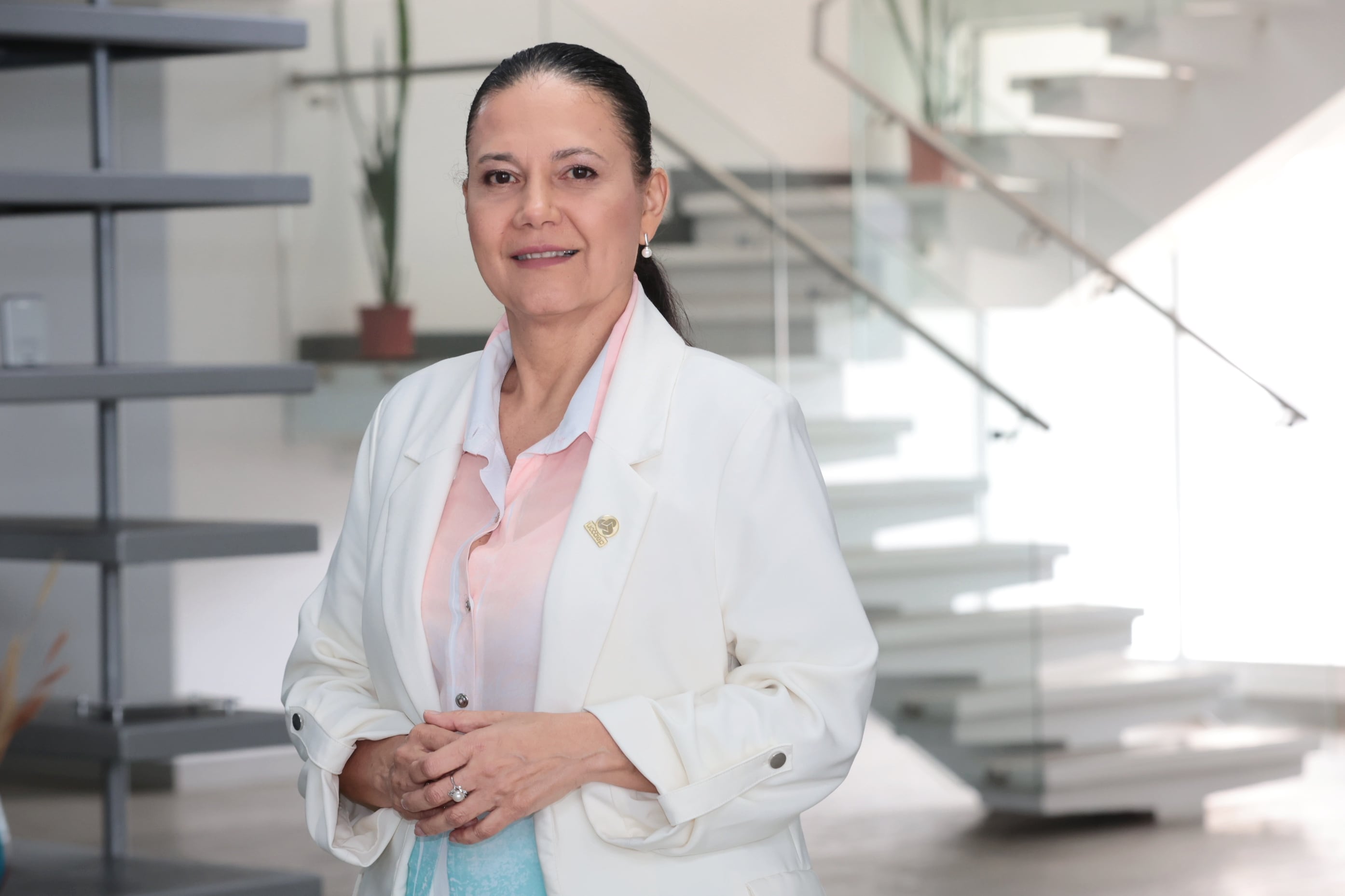 Maritza Hernández presidenta de UCCAEP