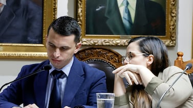 ¢5,5 millones por 30 minutos: eso costó sesión municipal en que se evitó sancionar a un alcalde