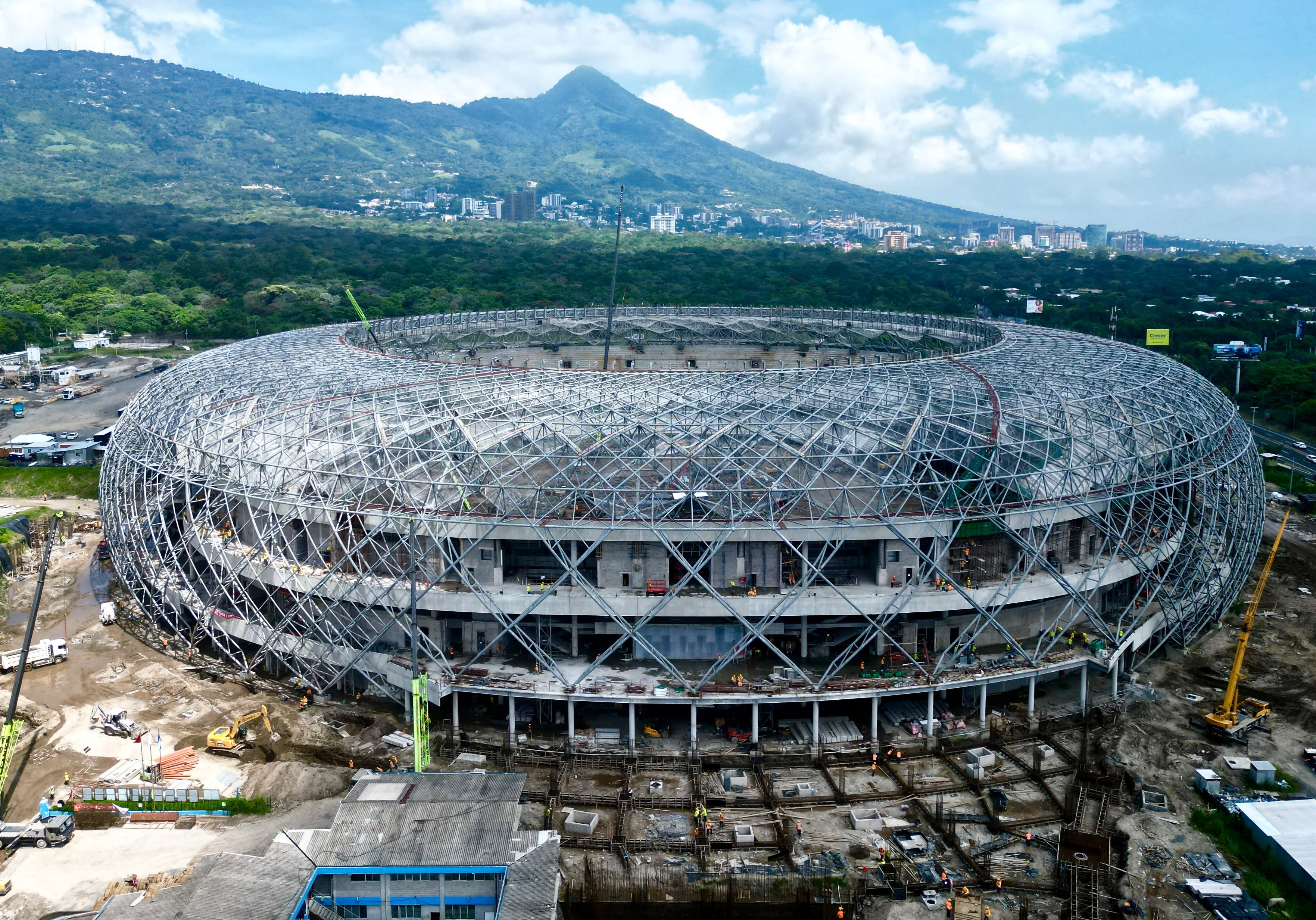 Esta es una de las fotografías que muestran el avance del Estadio Nacional de El Salvador.