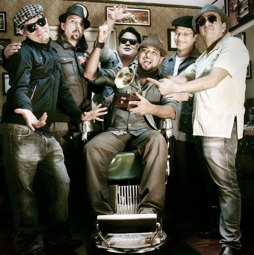 Los integrantes de la banda Garbanzos de Costa Rica.