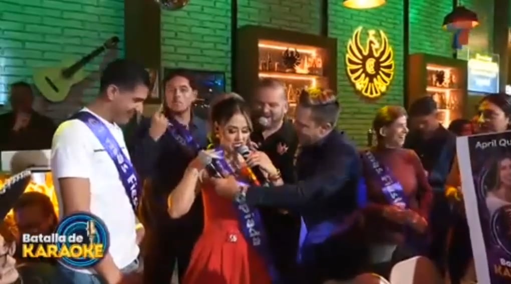 Keyla Sánchez Batalla de karaoke