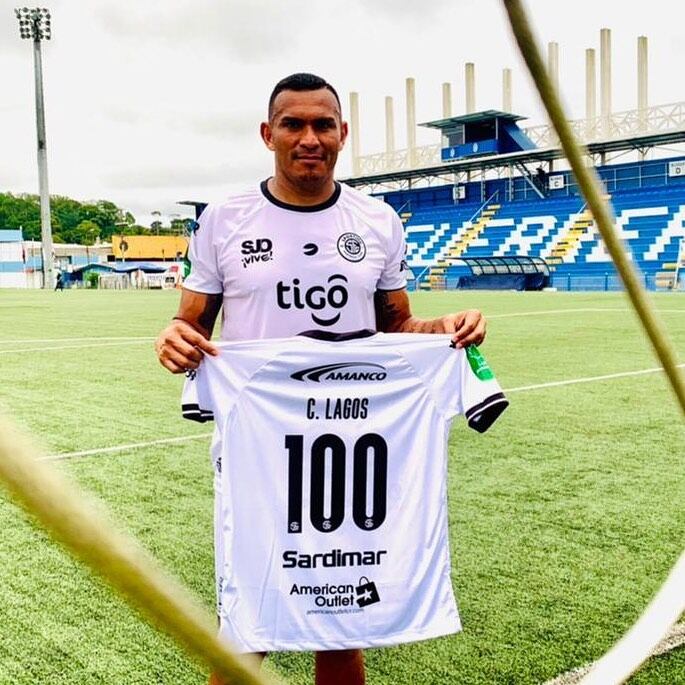 Cristian Lagos, jugador del Sporting FC, logró el 13 de mayo del 2021 su gol cien en el fútbol de primera división en la jornada 22 del Clausura 2021