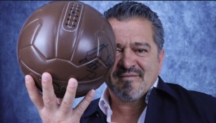 Carlos Hermosillo fue figura de México durante los 90's e inicios de los 2000.