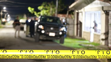 Dos hombres en moto asesinan a otro en vía pública de San Sebastián