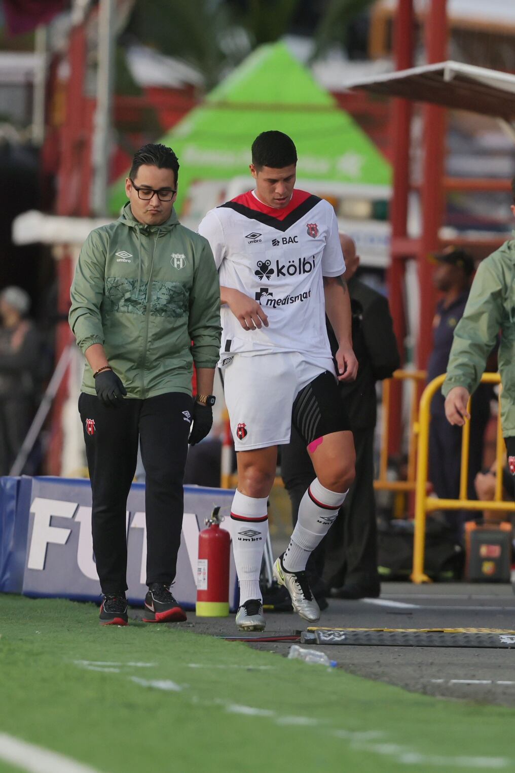 22/12/2024 / Juego entre Herediano vs Liga Deportiva Alajuelense por el partido de ida de la gran final del torneo Apertura de la Liga Promerica / foto John Durán