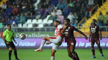 Saprissa encuentra alivio con victoria ante Herediano
