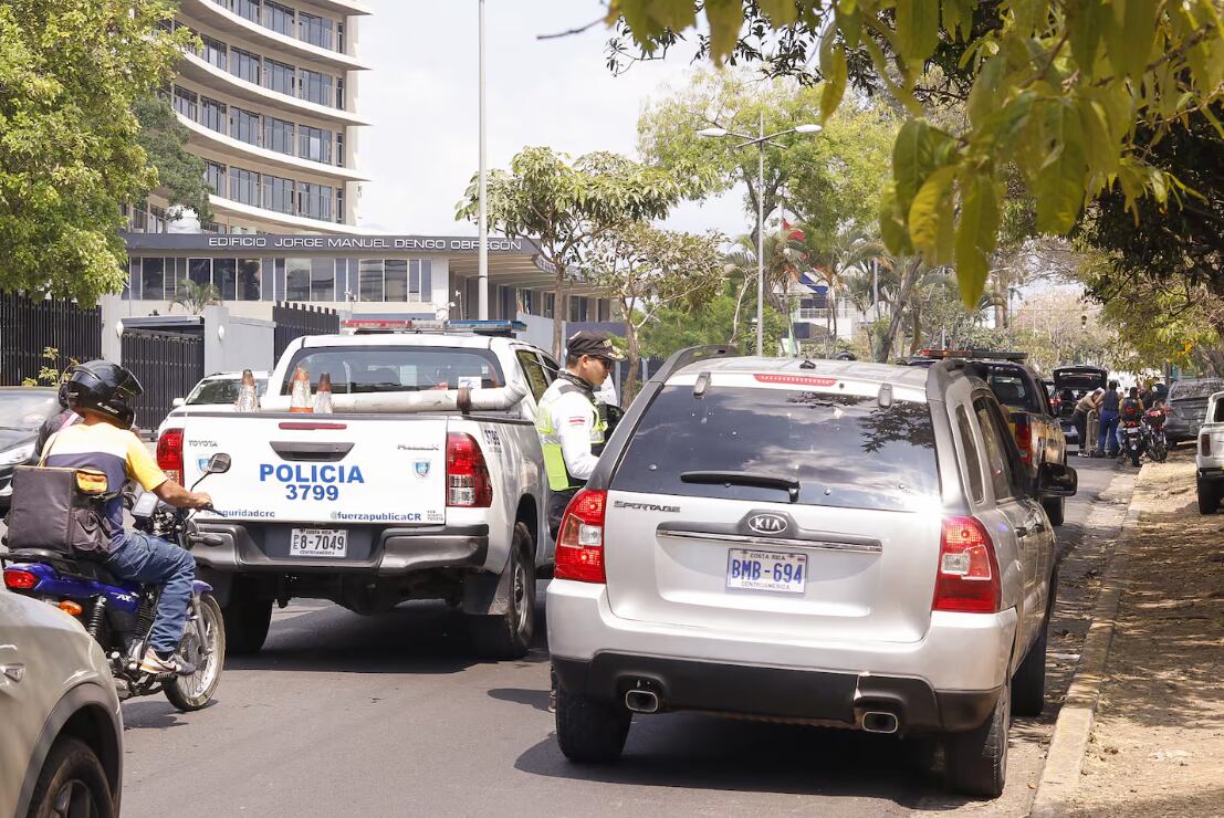 Operativos de tránsito en los alrededores de La Sabana durante los conciertos en el Estadio Nacional.