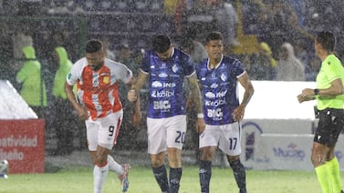 Cartaginés recibe pésima noticia: debe pagar enorme multa tras incidentes ante Herediano