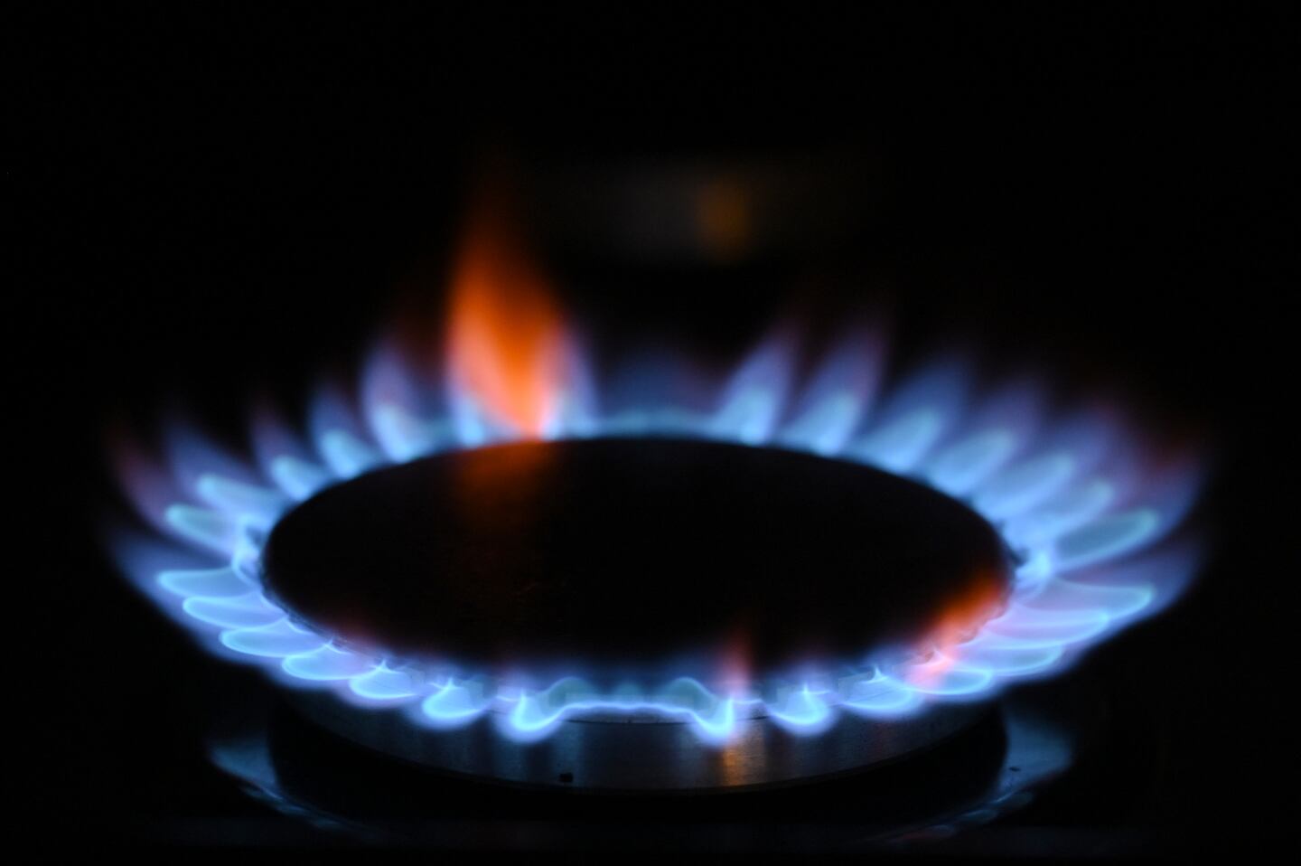 Gas europeo cae a nivel más bajo desde 2021 por clima invernal | La Nación
