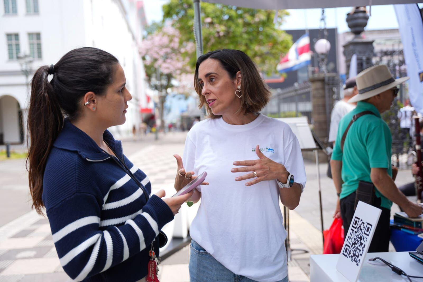 Actividad en Liberia ofrecerá coaching, revisión de LinkedIn y talleres; registro gratis y limitado antes de la feria de empleo del 11 de octubre.