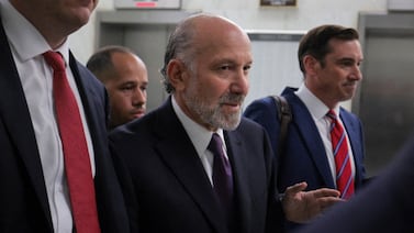 Demócratas acusan al jefe de Comercio de Trump de encubrir el caso Epstein