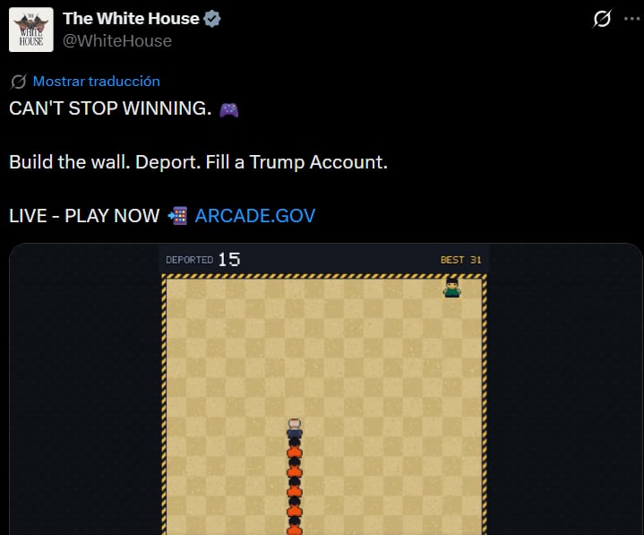 "Videojuego" lanzado por la Casa Blanca que simula expulsión de migrantes por agentes del ICE.