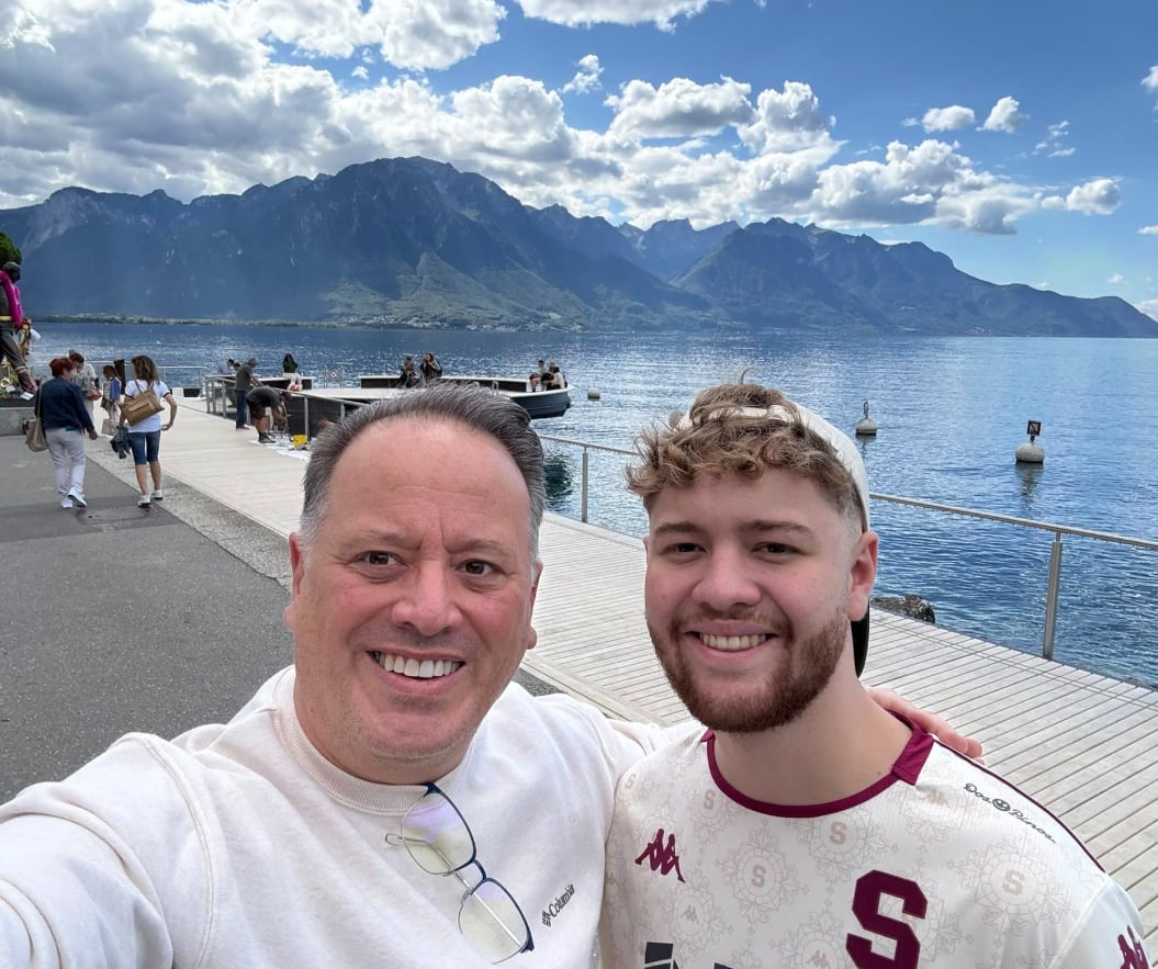 Don Stockwell y su hijo Michael Stockwell, hijo también de la actriz Carolina Tejera.