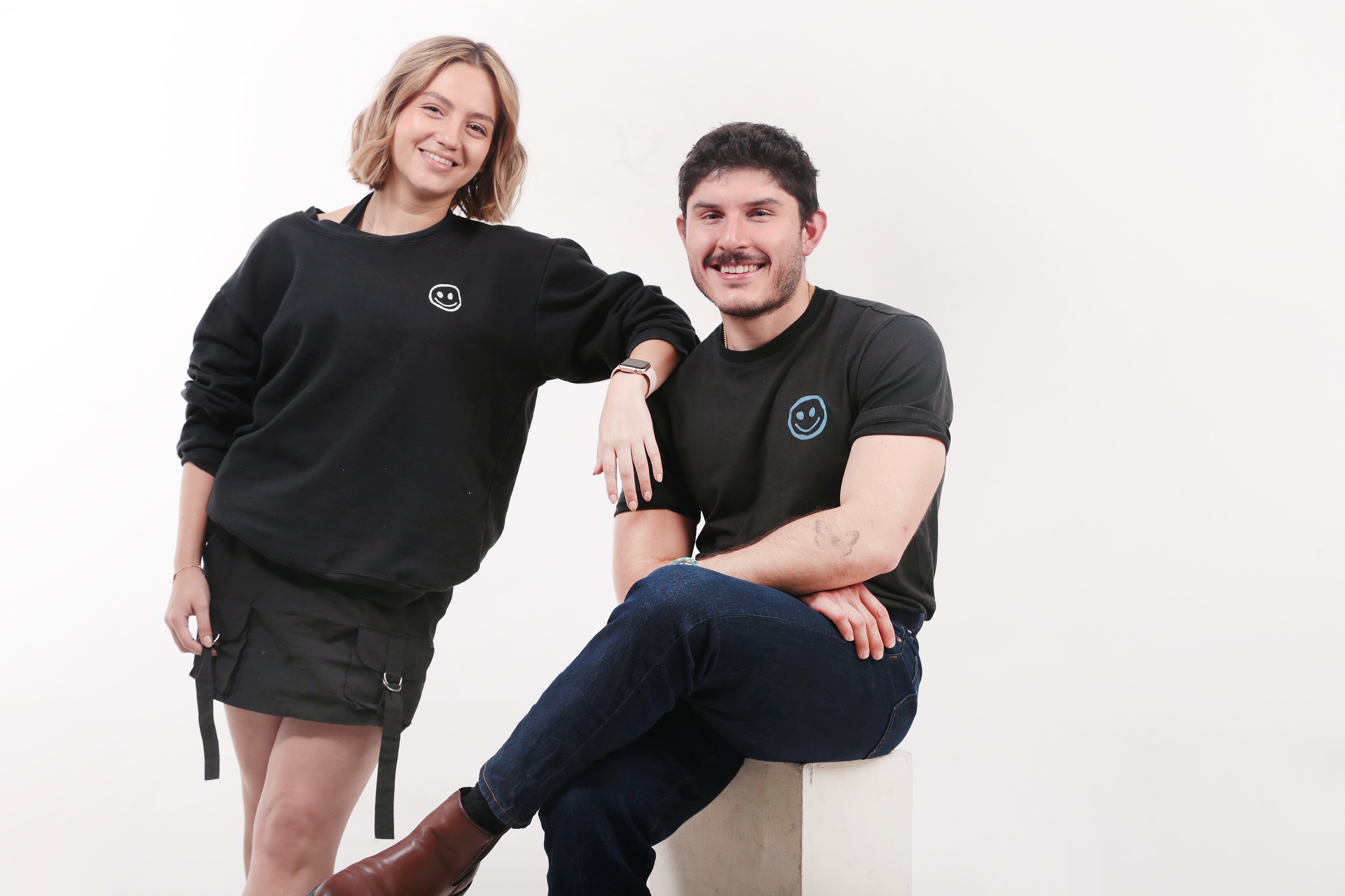 08/01/2023/ Fotos del equipo de el programa " No pasa nada' Pietro Cercone y Karol Quesada / Foto John Durán