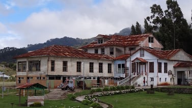 Trabajó de noche en el Sanatorio Durán y contó lo más horroroso que vivió: ‘Todavía lo sueño y me despierto asustado’