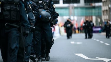 Estados Unidos ahora podrá detener sin derecho a fianza a inmigrantes con proceso de deportación, sin importar años que lleven en Estados Unidos