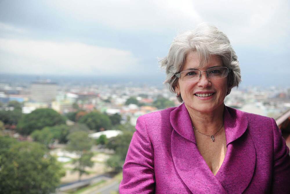 Rocío Aguilar es la nueva ministra de Hacienda. Hasta su designación era la jerarca de la Sugef, institución que dirigió menos de dos meses. La administradora y abogada de 61 años destacó por su paso en la Contraloría entre el 2005 y 2012. También dirigió el Consejo Nacional de Concesiones. Foto: Jorge Castillo.