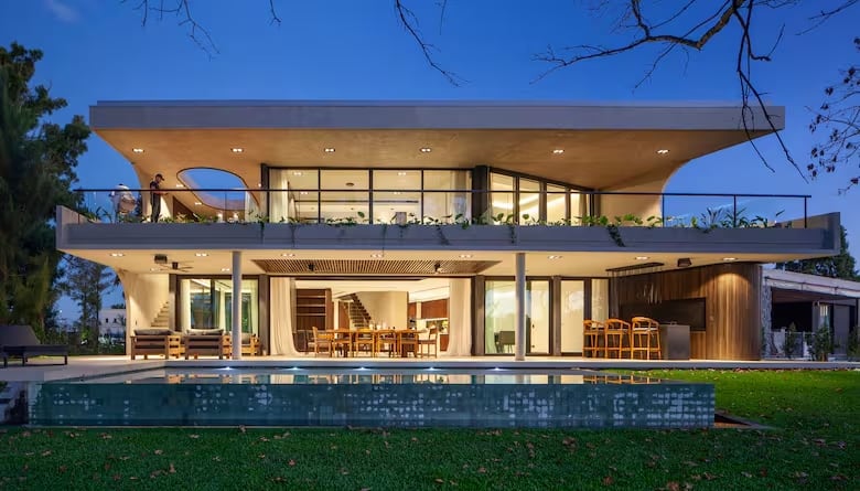 Imagen de la casa Laguna House, en Tigre, Argentina. La vivienda fue premiada en ese país y compite por ser la mejor en América.