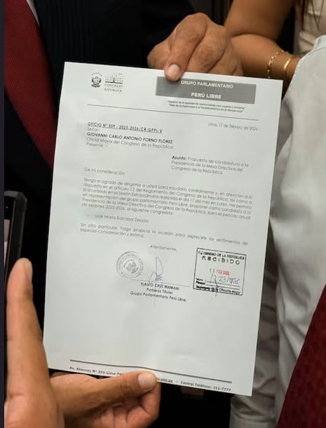 Oficialización de la candidatura de José María Balcázar.