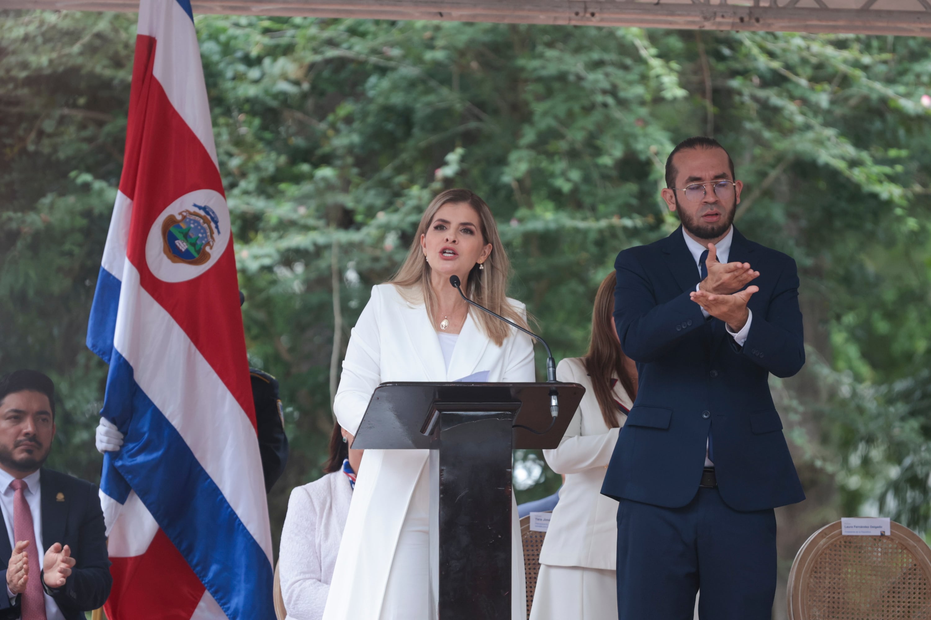 15/09/2026, San José, Parque Nacional y Avenida Segunda, celebración del 15 de Setiembre del 2026, acto solemne con la presidente de la república Laura Fernández y desfiles de bandas de varios colegios en la avenida segunda.