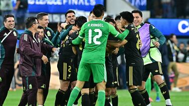 México aprovecha los regalos de Panamá y gana su primera Liga de Naciones de Concacaf