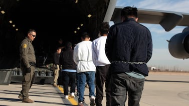 Más de medio millar de costarricenses salieron de Estados Unidos tras detenciones del ICE: unos deportados y otros por voluntad propia