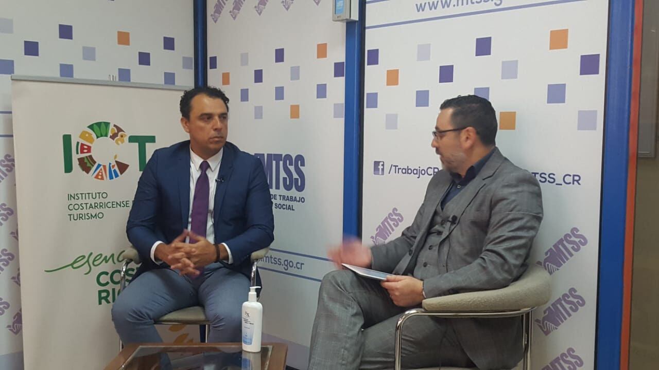 El ICT inició las charlas en su Facebook con la participación del viceministro de Trabajo, Ricardo Marín. Foto: Cortesía ICT