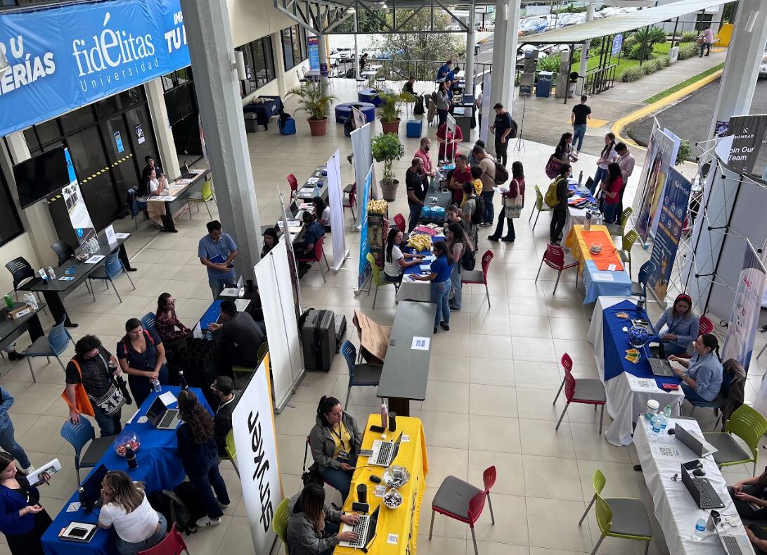 Feria de Empleo, Universidad Fidélitas, vacantes