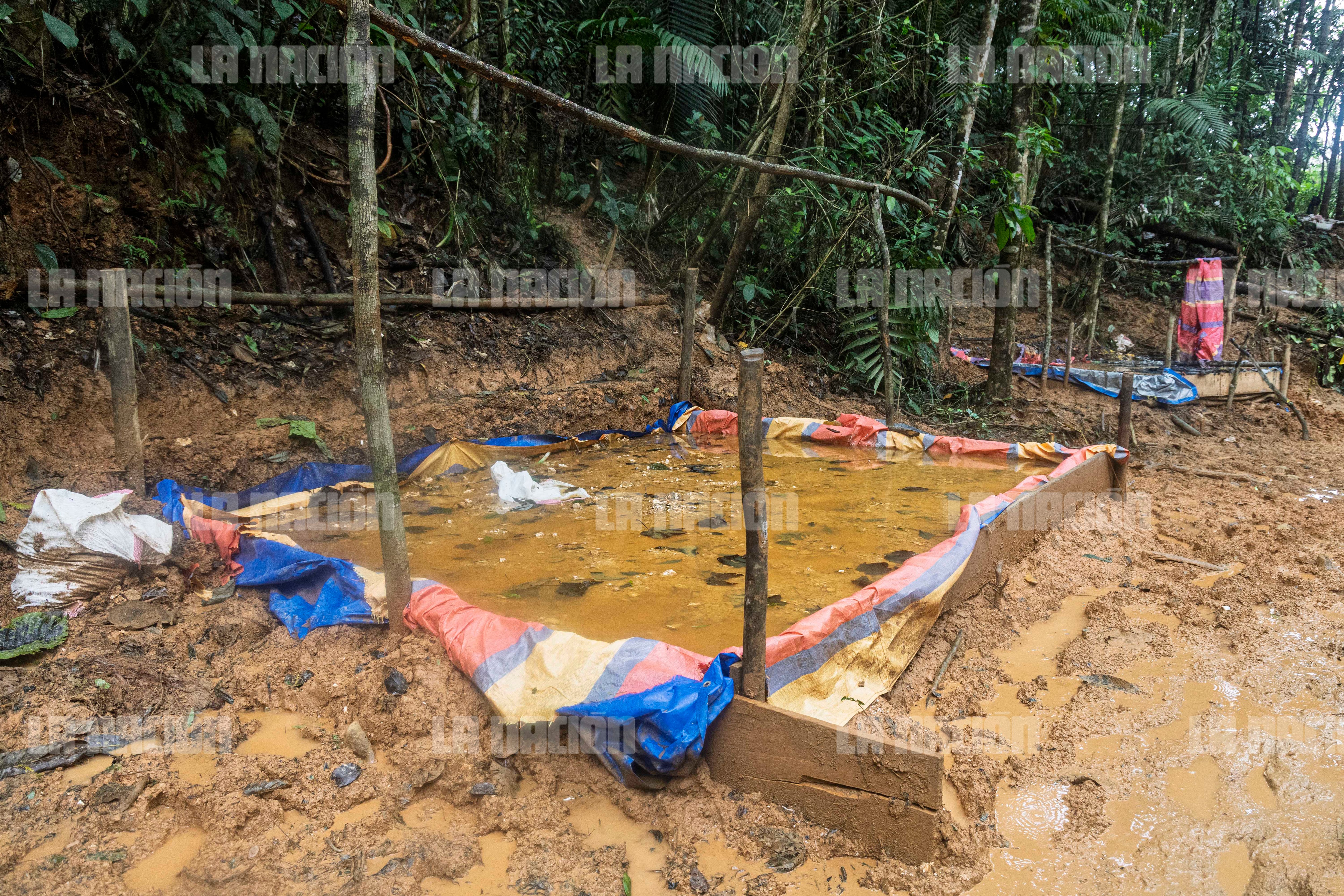 Mineria Ilegal Conchudita / Marca de Agua LN